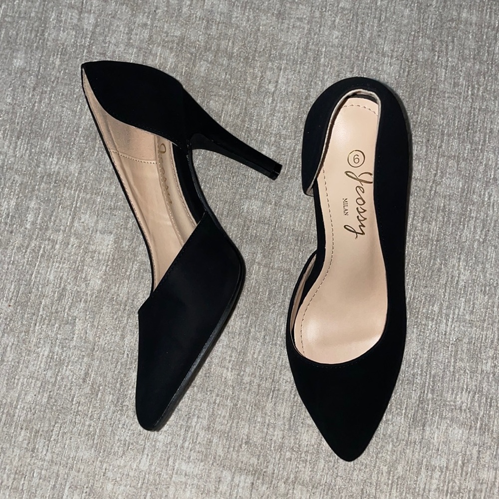 Black heels